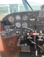 Maule Long Wing M-7-235 on Edo 2440's