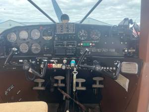 Maule Long Wing M-7-235 on Edo 2440's